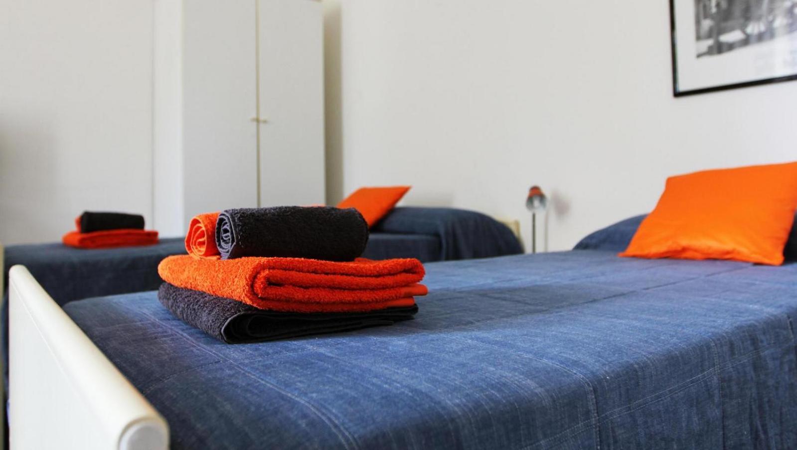 B&B Marge Oltrona di San Mamette Екстериор снимка
